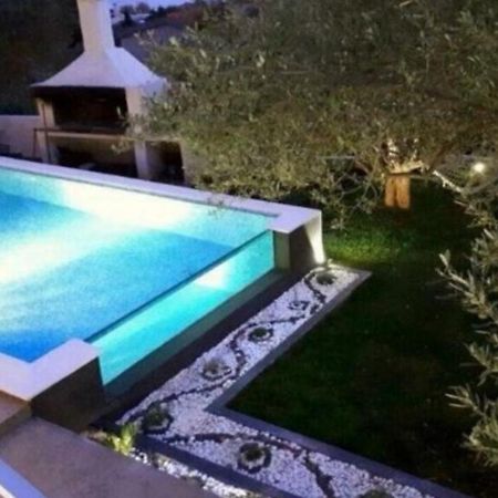 Vila Ivka Gardens Klek Dış mekan fotoğraf