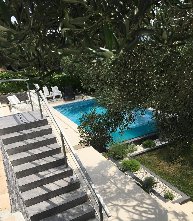 Vila Ivka Gardens Klek Dış mekan fotoğraf
