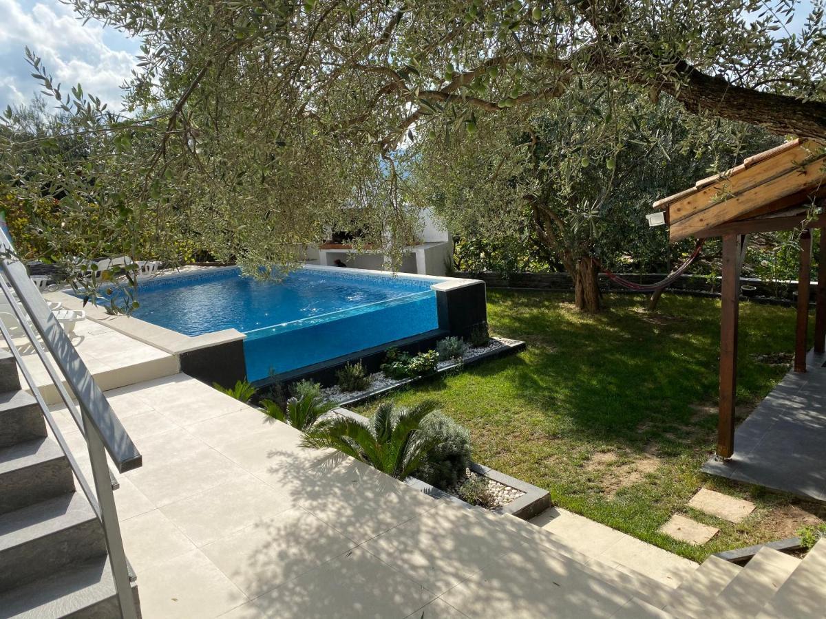 Vila Ivka Gardens Klek Dış mekan fotoğraf